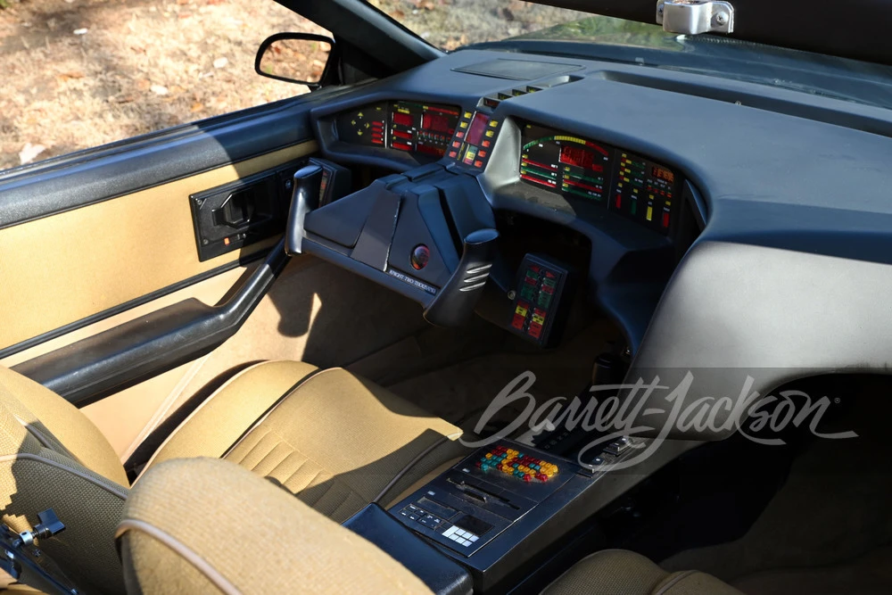 1983 Pontiac Firebird Trans Am 3rd Gen - Image 9 of 20