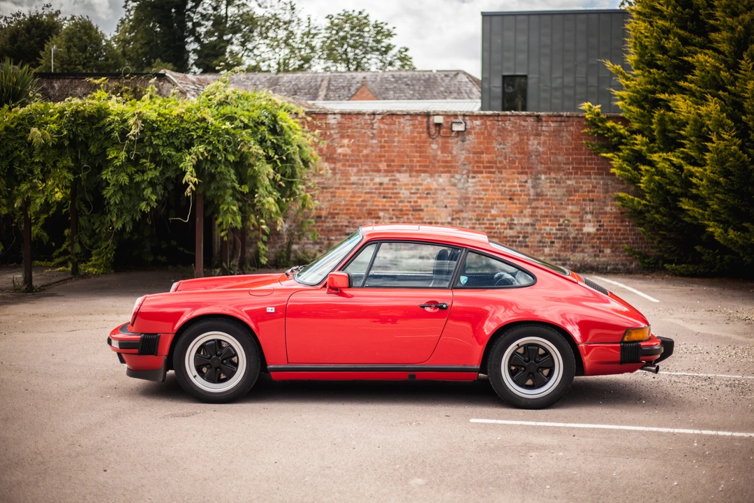 1983 Porsche 911 Carrera 3.2 - Image 10 of 31