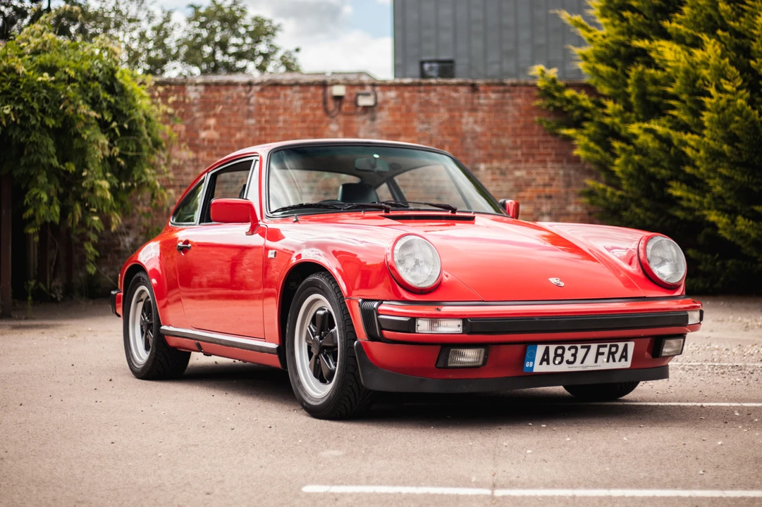 1983 Porsche 911 Carrera 3.2 - Image 2 of 31