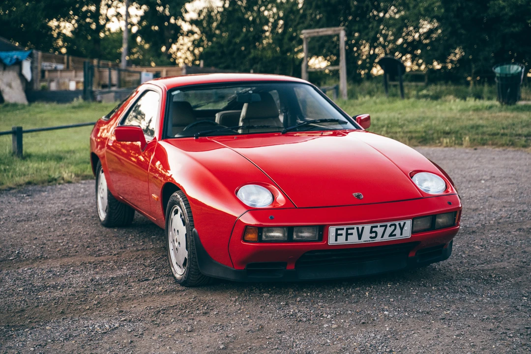 1983 Porsche 928 S - Image 5 of 31