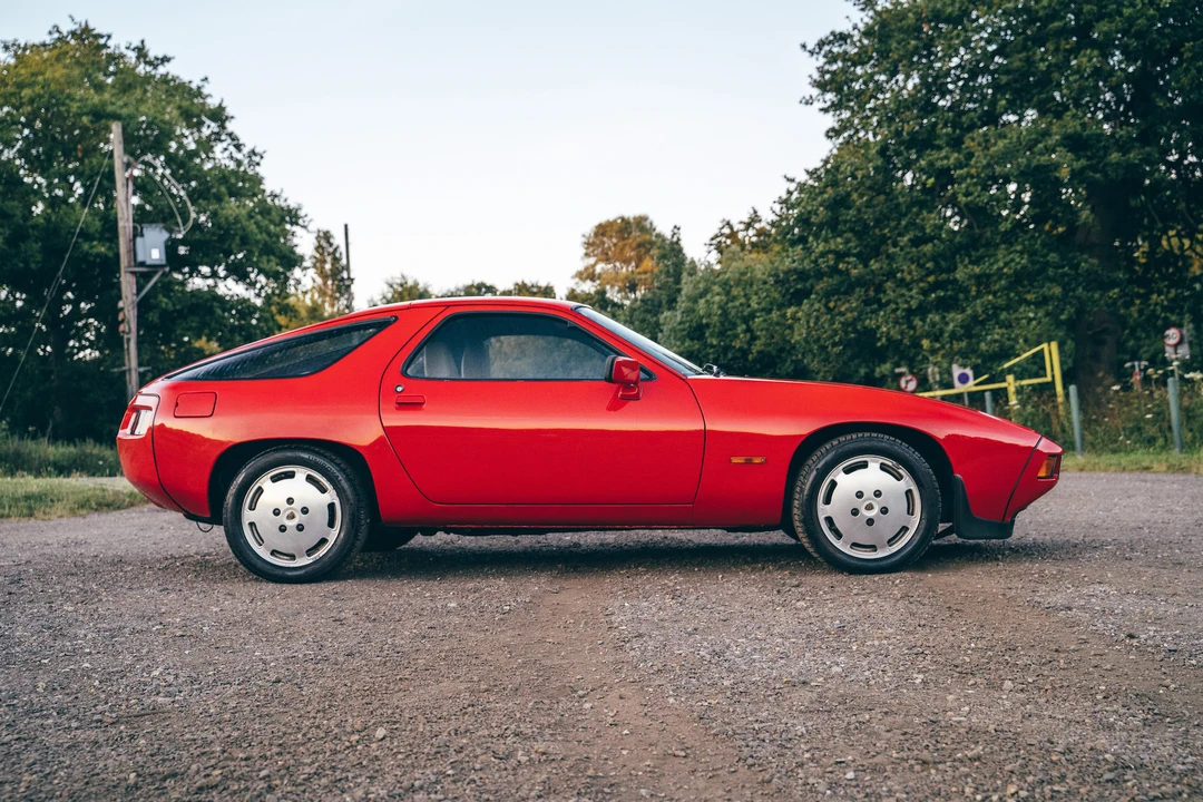 1983 Porsche 928 S - Image 7 of 31