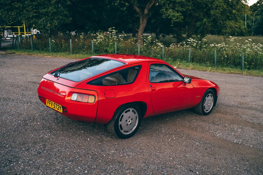 1983 Porsche 928 S - Image 9 of 31