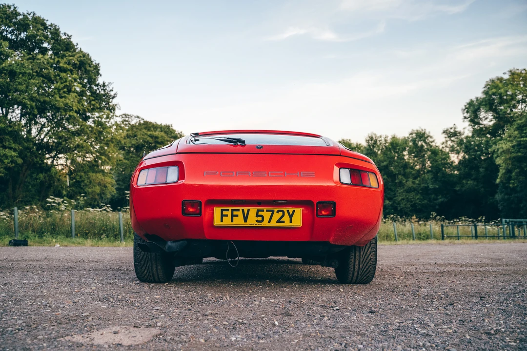 1983 Porsche 928 S - Image 12 of 31