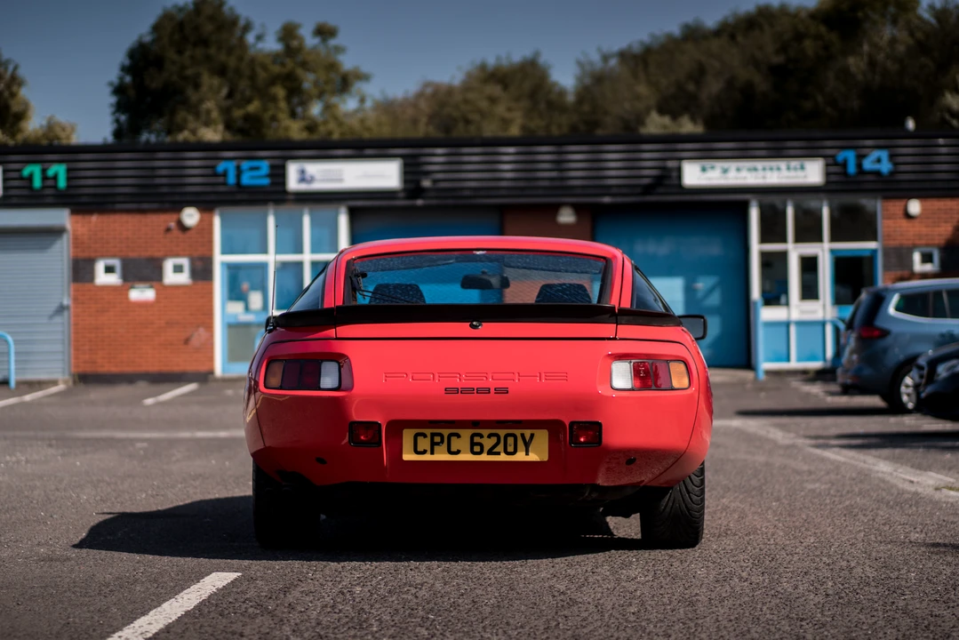 1983 Porsche 928 S - Image 7 of 31