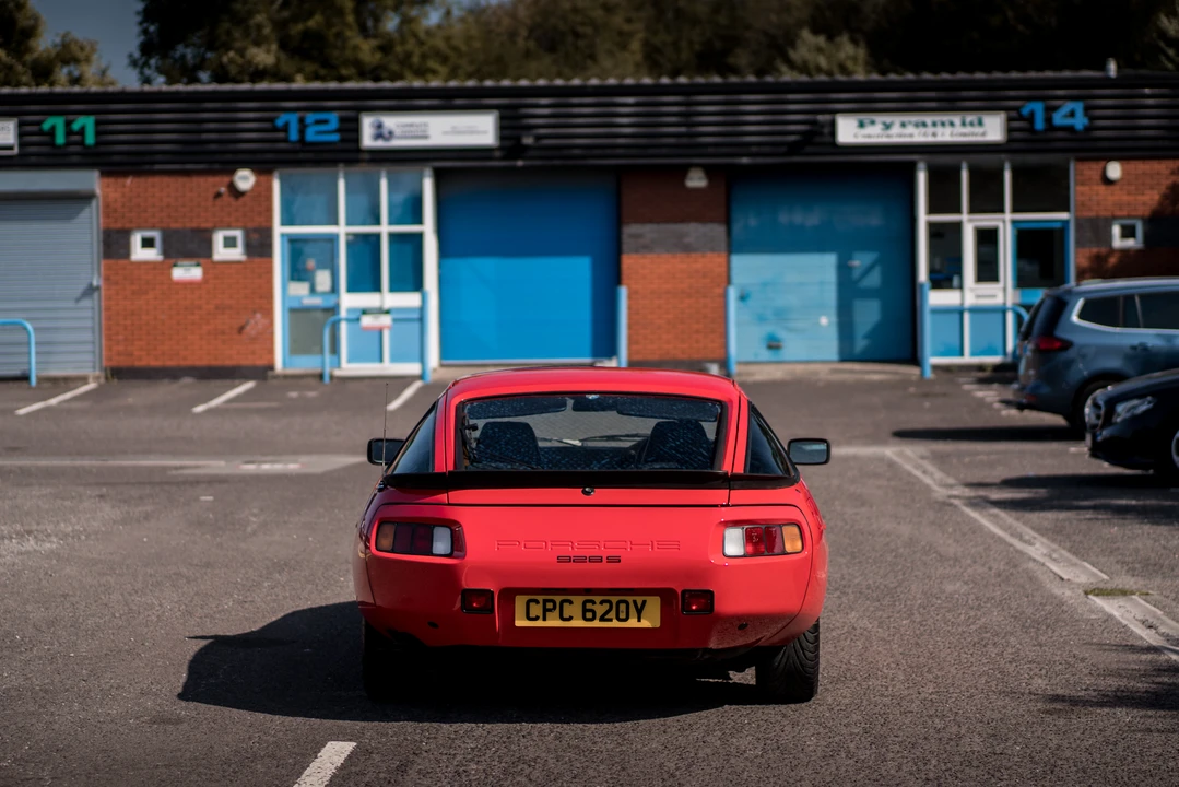 1983 Porsche 928 S - Image 15 of 31
