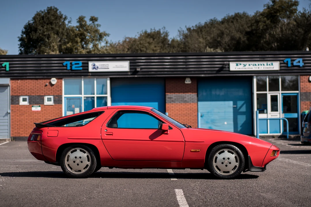 1983 Porsche 928 S - Image 13 of 31