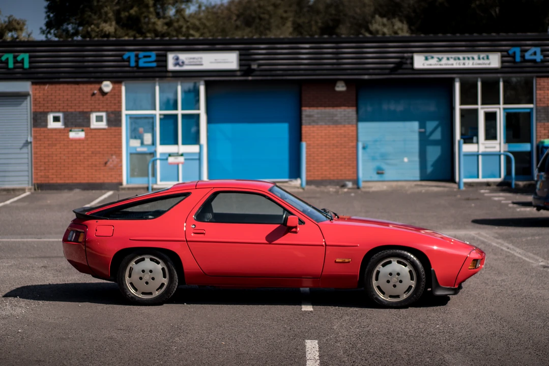 1983 Porsche 928 S - Image 5 of 31