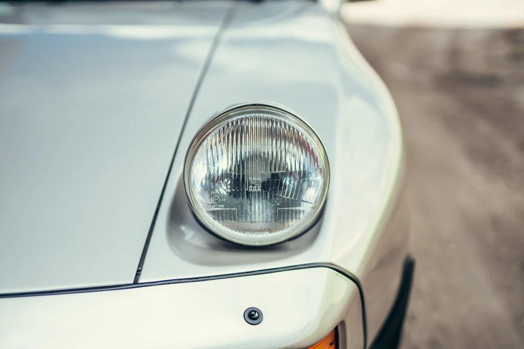 1983 Porsche 928 S - Image 24 of 31