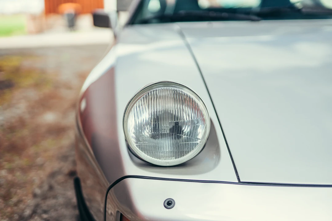 1983 Porsche 928 S - Image 25 of 31