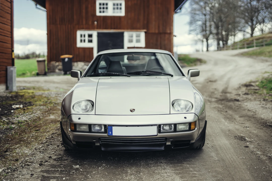 1983 Porsche 928 S - Image 3 of 31