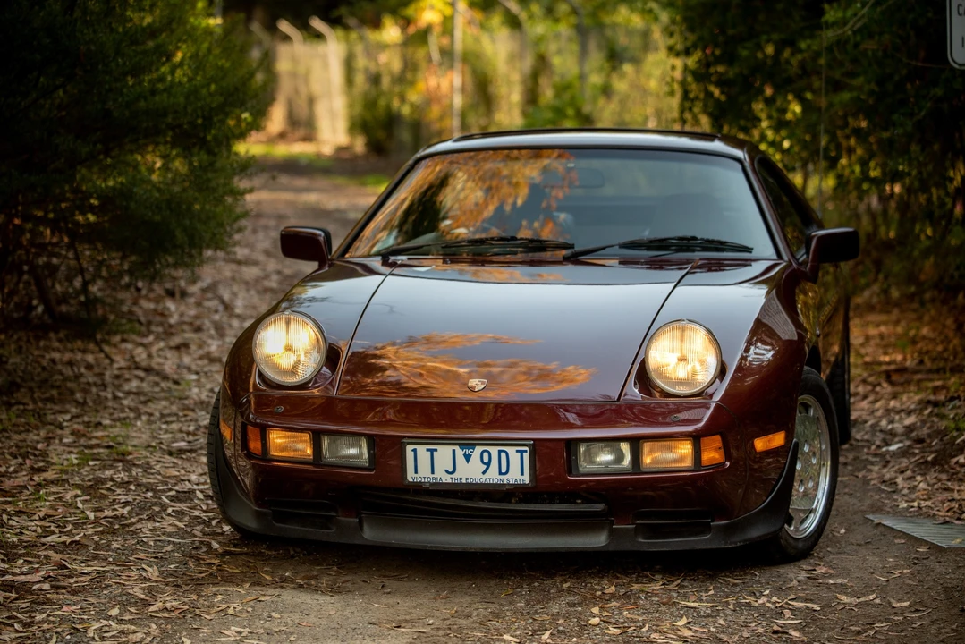 1983 Porsche 928 S - Image 6 of 31