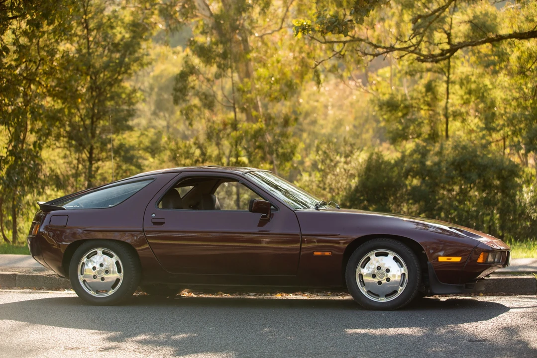 1983 Porsche 928 S - Image 13 of 31