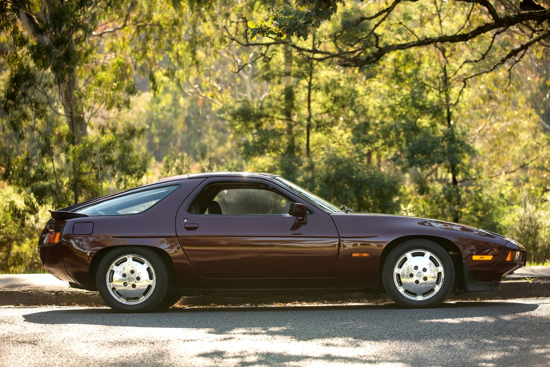 1983 Porsche 928 S - Image 16 of 31