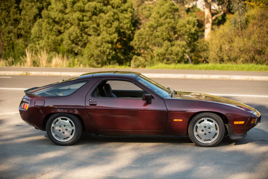 1983 Porsche 928 S - Image 18 of 31