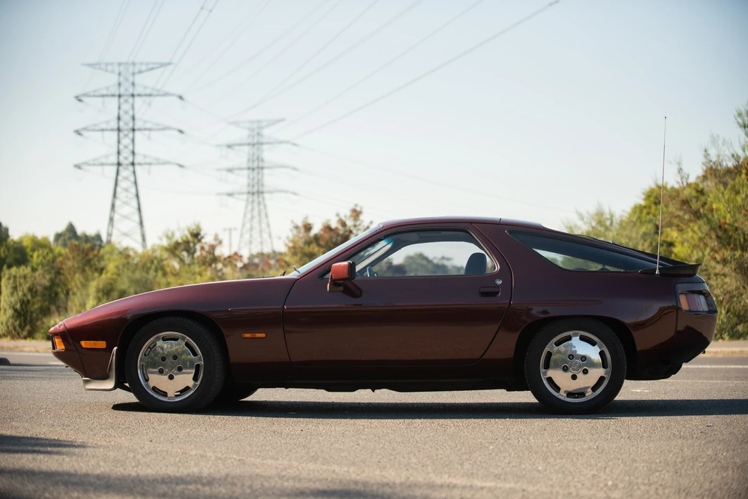 1983 Porsche 928 S - Image 28 of 31