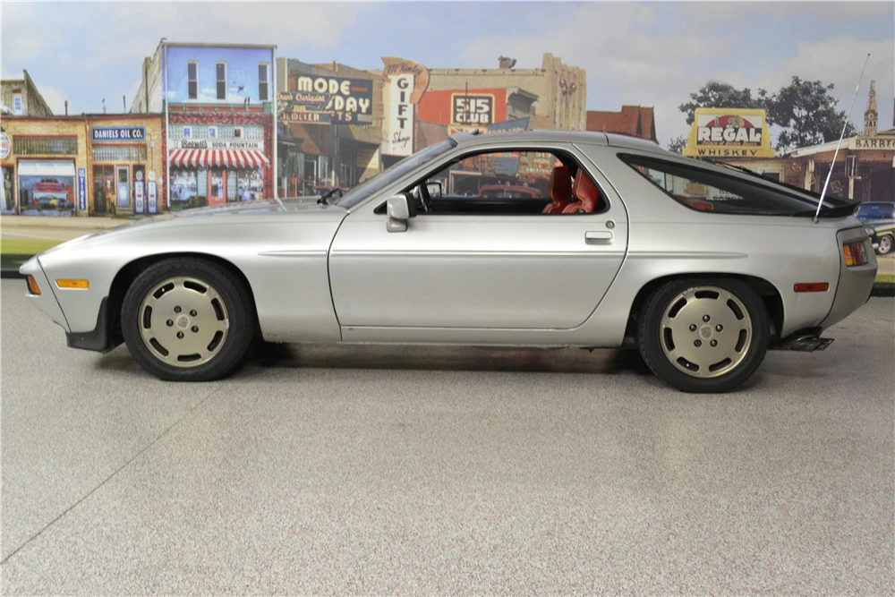 1983 Porsche 928 S - Image 5 of 5
