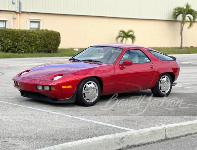 1983 Porsche 928 S - Image 14 of 16