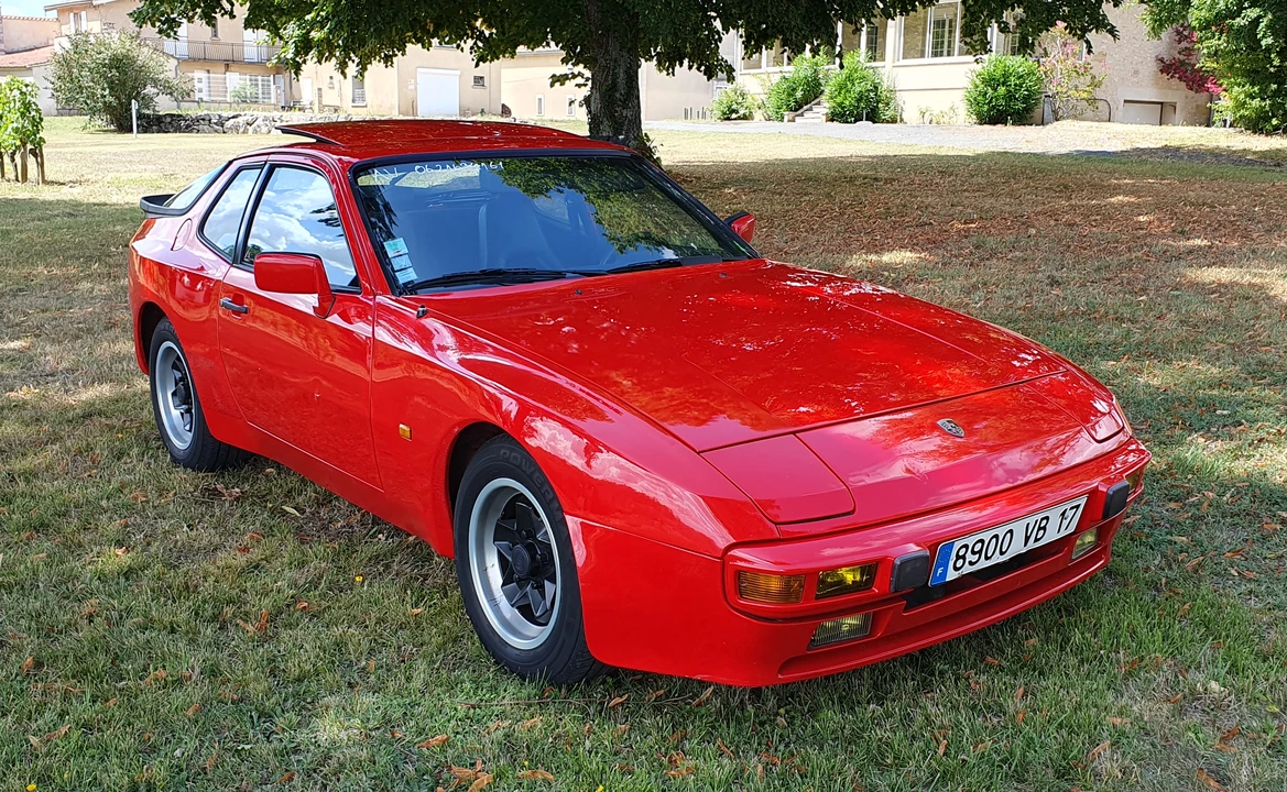 1982 Porsche 944 - Image 2 of 31
