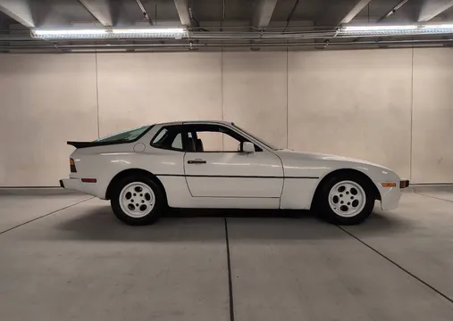 1983 Porsche 944