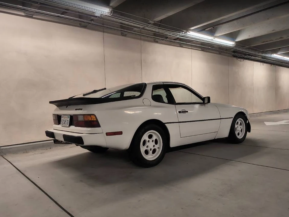 1983 Porsche 944 - Image 3 of 9