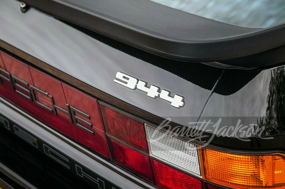 1983 Porsche 944 - Image 7 of 9