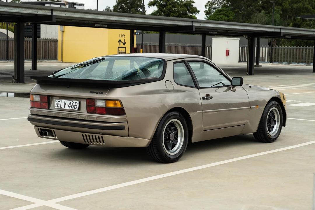 1983 Porsche 944 - Image 6 of 31