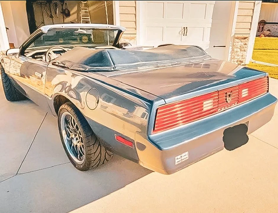 1983 Pontiac Firebird 3rd Gen - Image 6 of 7