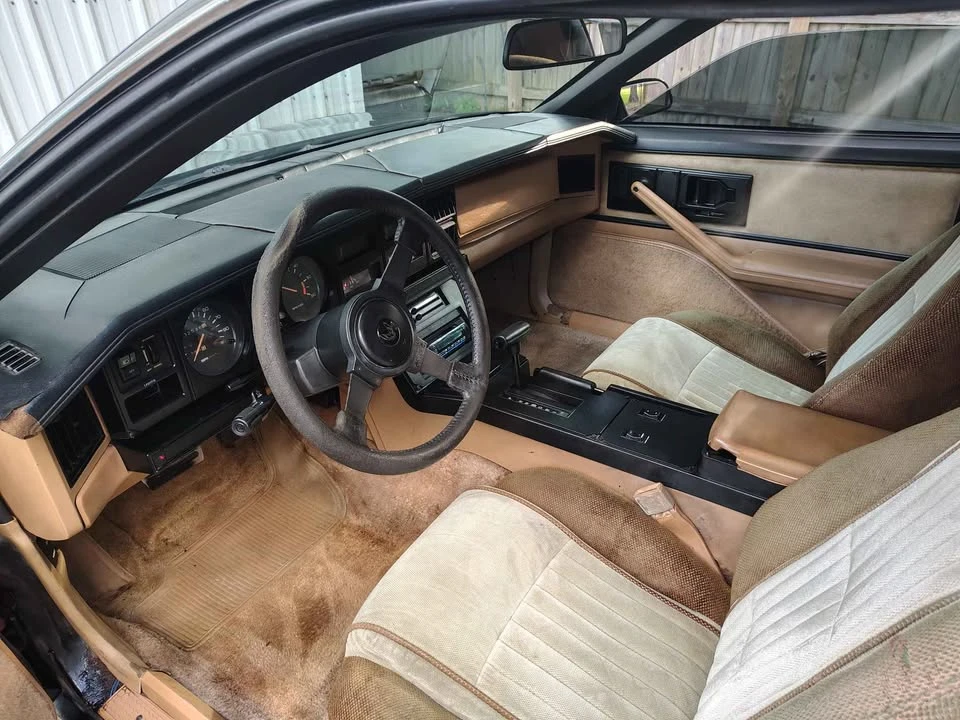1983 Pontiac Firebird 3rd Gen - Image 8 of 10