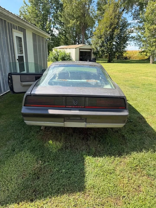 1983 Pontiac Firebird 3rd Gen - Image 3 of 18