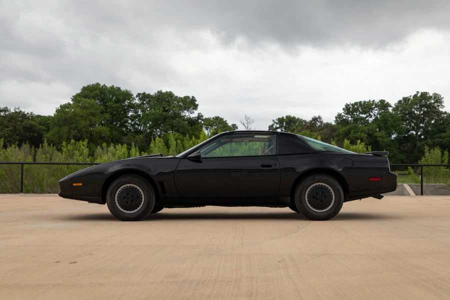 1983 Pontiac Firebird 3rd Gen - Image 2 of 29