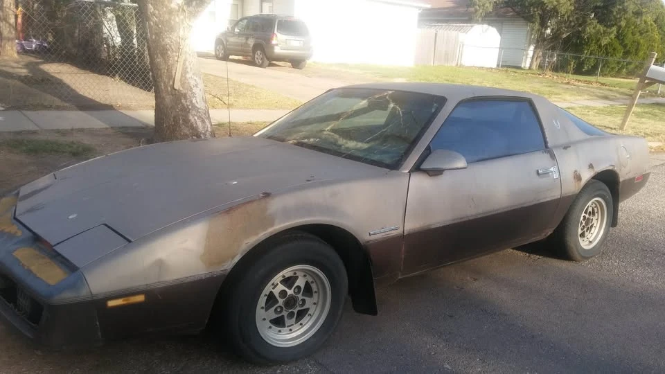 1983 Pontiac Firebird 3rd Gen - Image 5 of 6