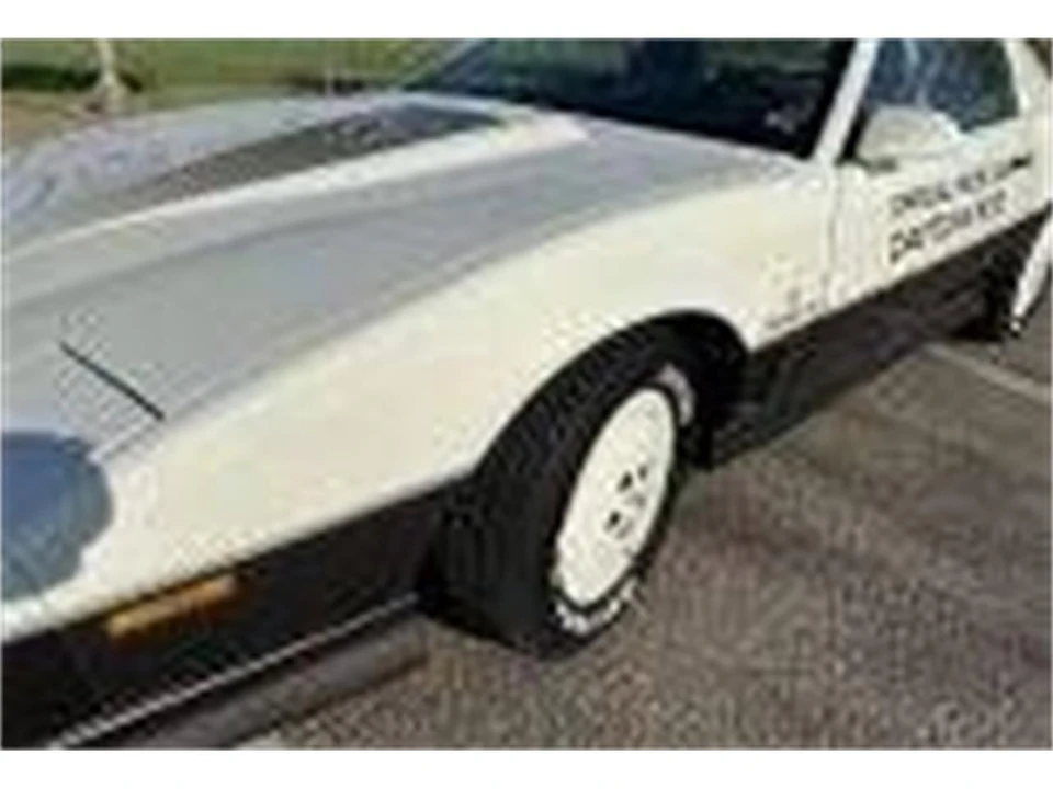 1983 Pontiac Firebird Trans Am 3rd Gen - Image 4 of 24