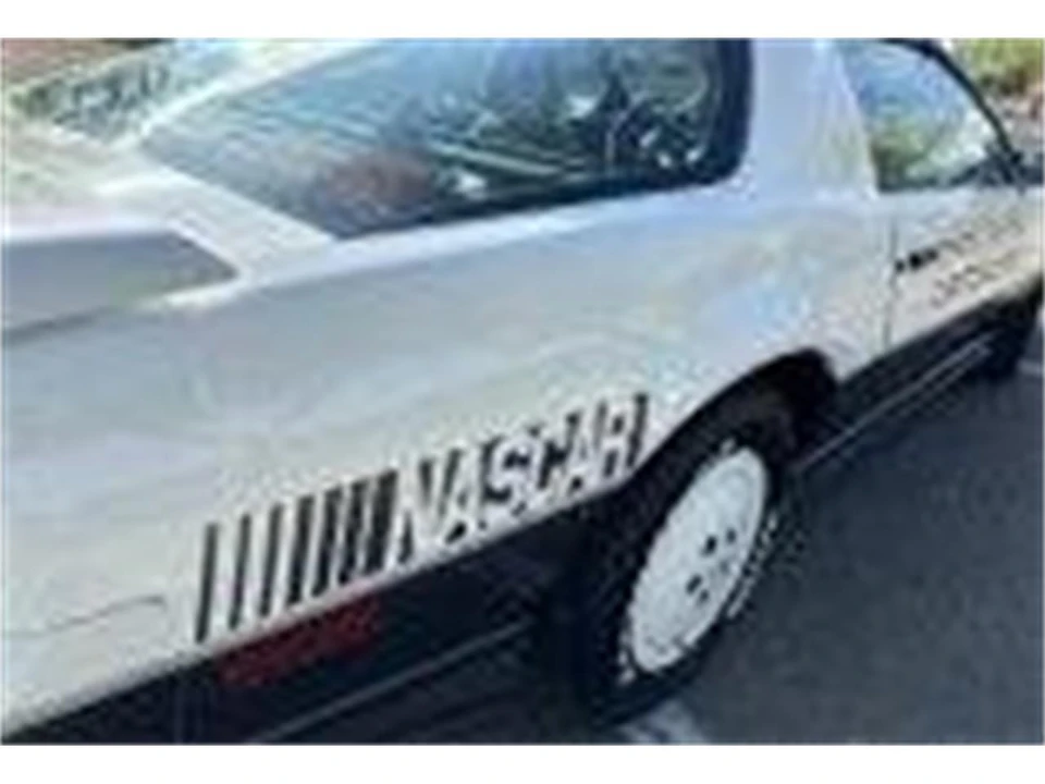 1983 Pontiac Firebird Trans Am 3rd Gen - Image 7 of 24