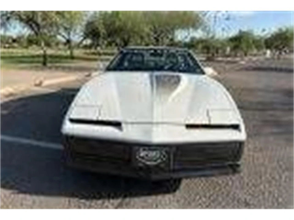 1983 Pontiac Firebird Trans Am 3rd Gen - Image 9 of 24
