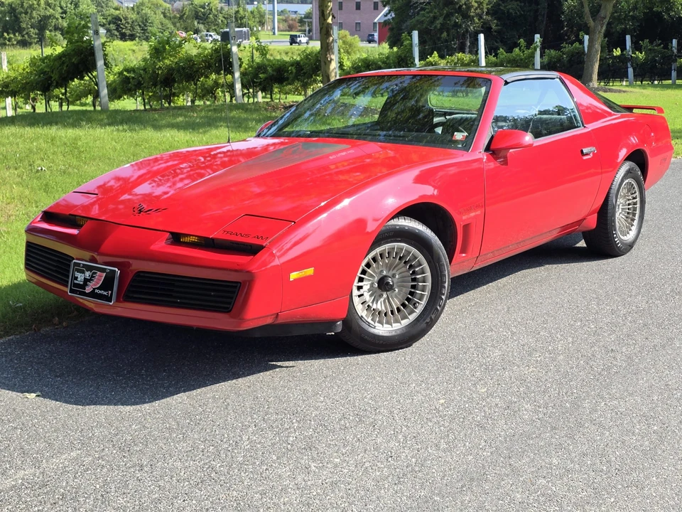1983 Pontiac Firebird Trans Am 3rd Gen - Image 4 of 31