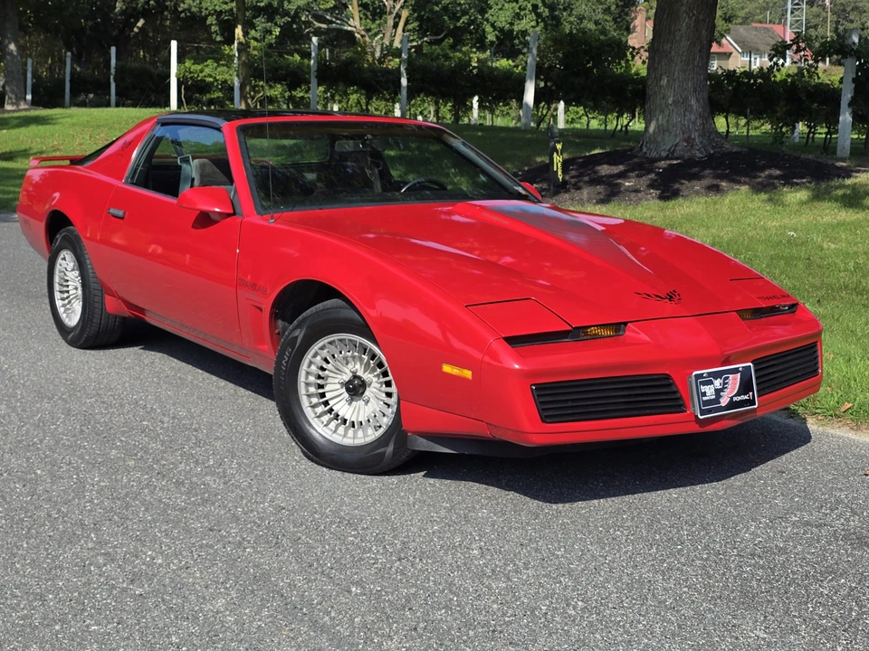 1983 Pontiac Firebird Trans Am 3rd Gen - Image 17 of 31