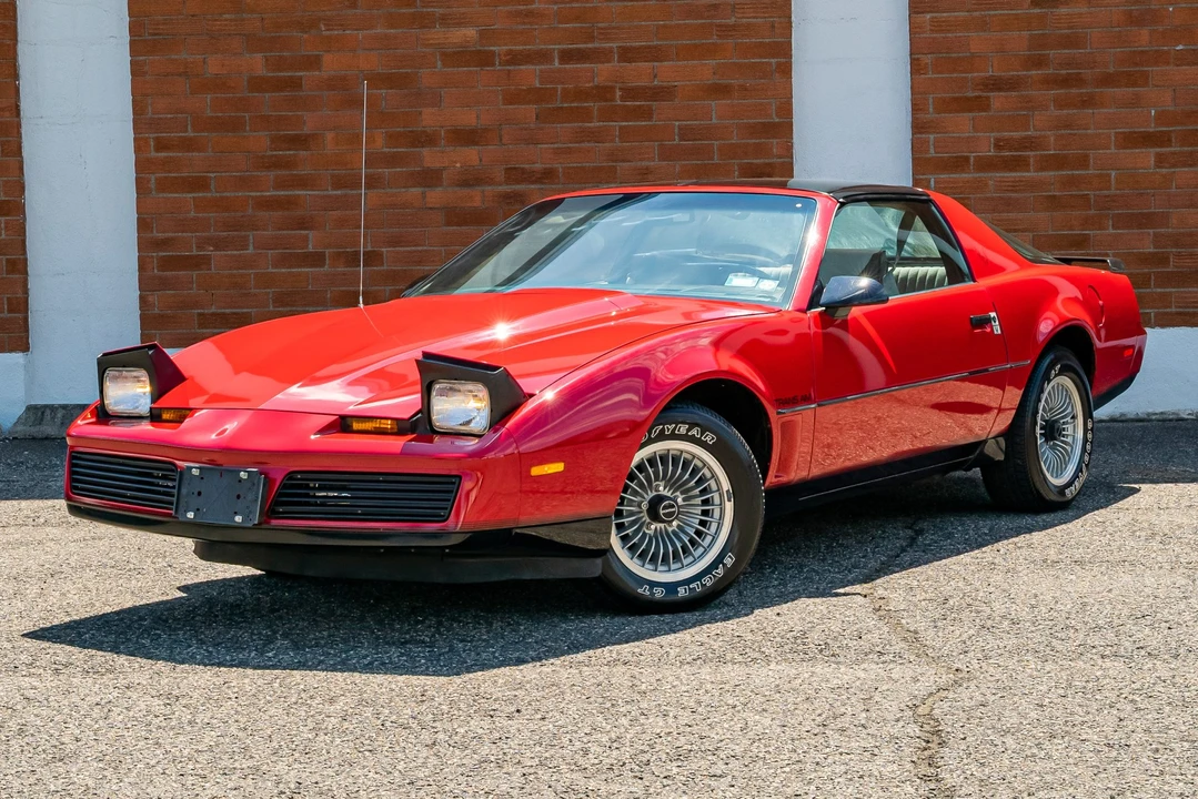 1983 Pontiac Firebird Trans Am 3rd Gen - Image 3 of 31