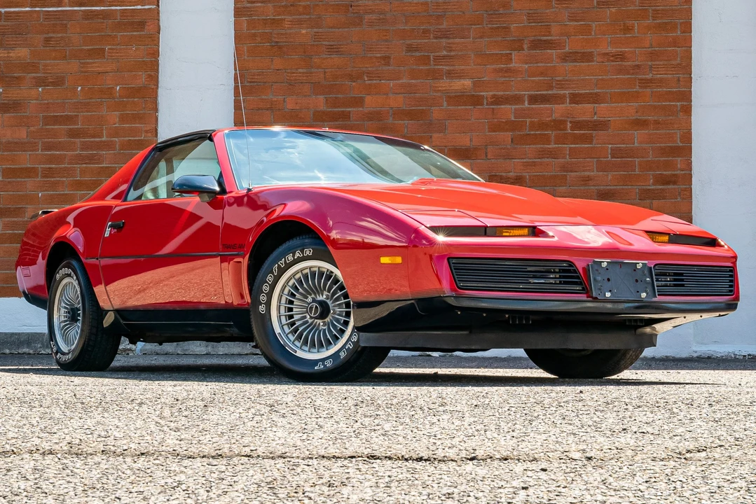 1983 Pontiac Firebird Trans Am 3rd Gen - Image 17 of 31