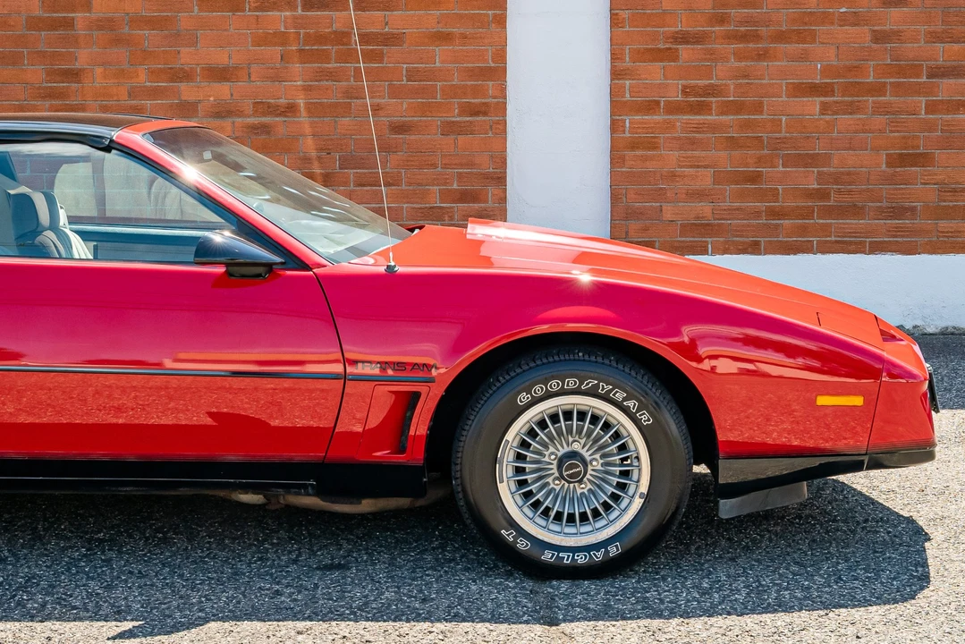 1983 Pontiac Firebird Trans Am 3rd Gen - Image 28 of 31