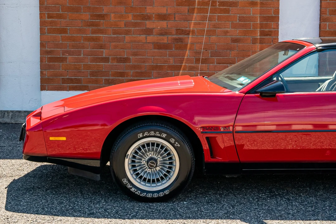 1983 Pontiac Firebird Trans Am 3rd Gen - Image 25 of 31