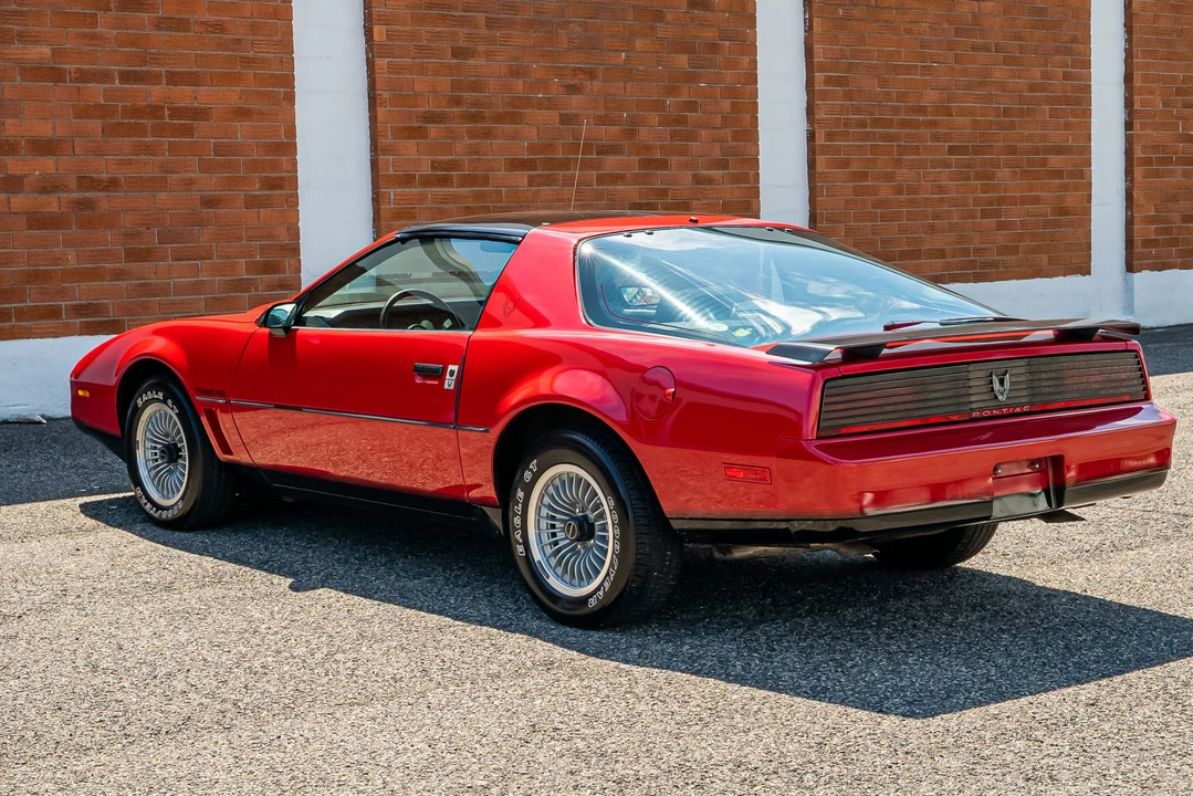 1983 Pontiac Firebird Trans Am 3rd Gen - Image 8 of 31