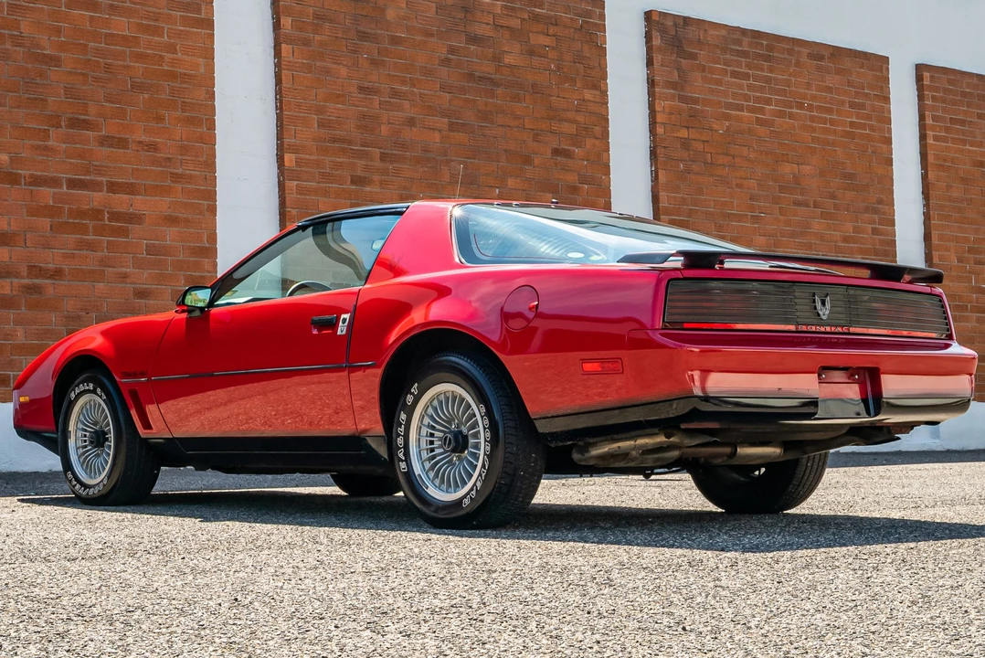 1983 Pontiac Firebird Trans Am 3rd Gen - Image 7 of 31