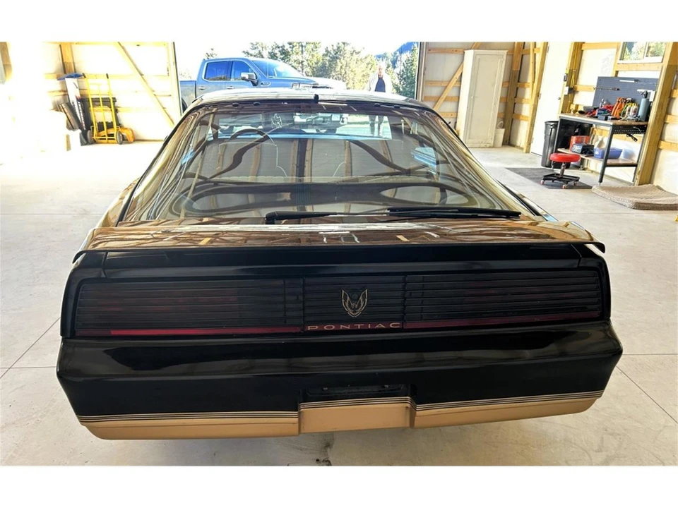 1983 Pontiac Firebird Trans Am 3rd Gen - Image 2 of 12