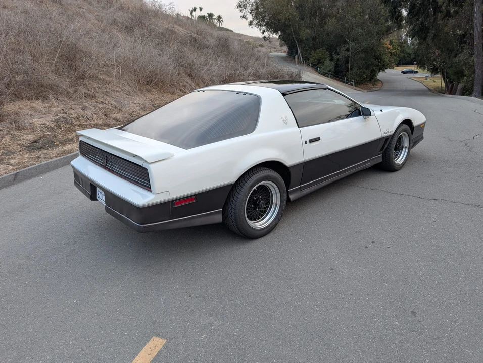 1983 Pontiac Firebird Trans Am 3rd Gen - Image 4 of 31