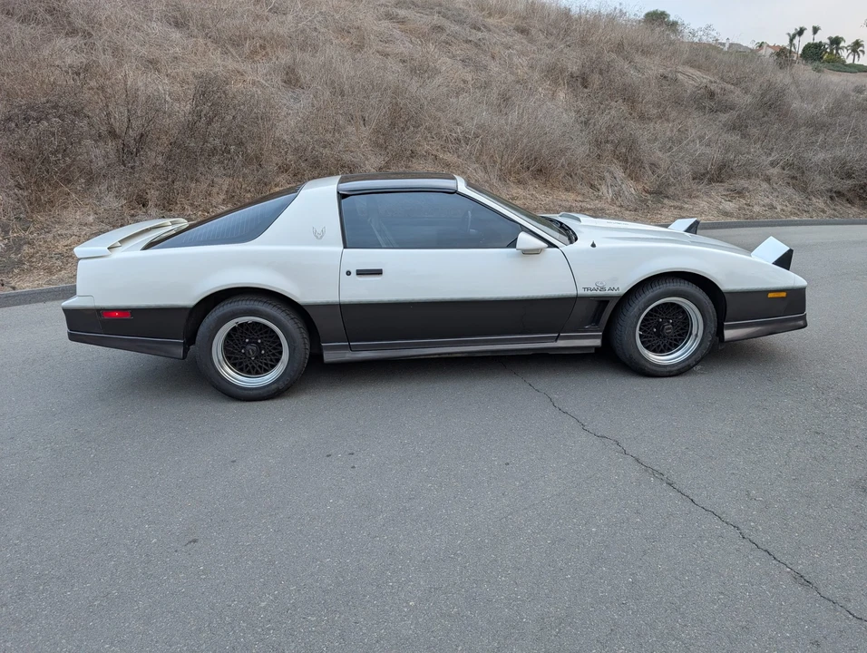1983 Pontiac Firebird Trans Am 3rd Gen - Image 3 of 31