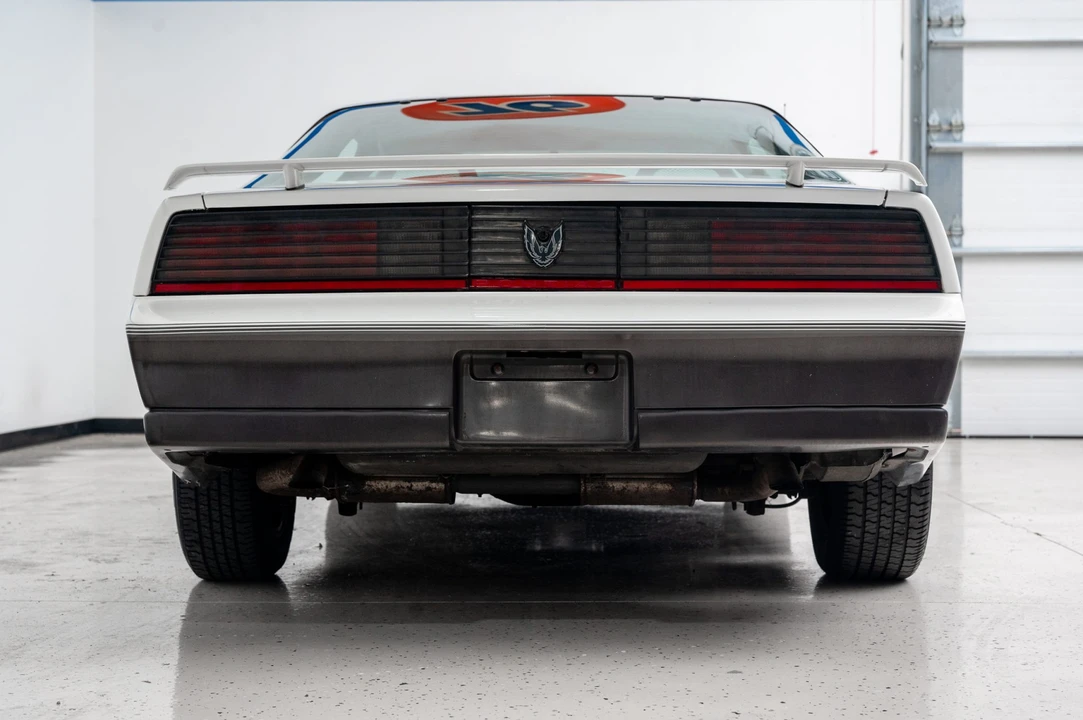 1983 Pontiac Firebird Trans Am 3rd Gen - Image 10 of 31