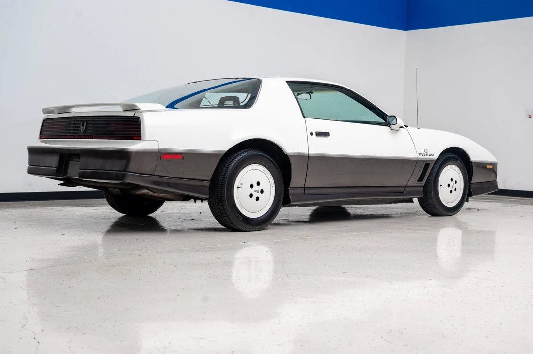 1983 Pontiac Firebird Trans Am 3rd Gen - Image 12 of 31