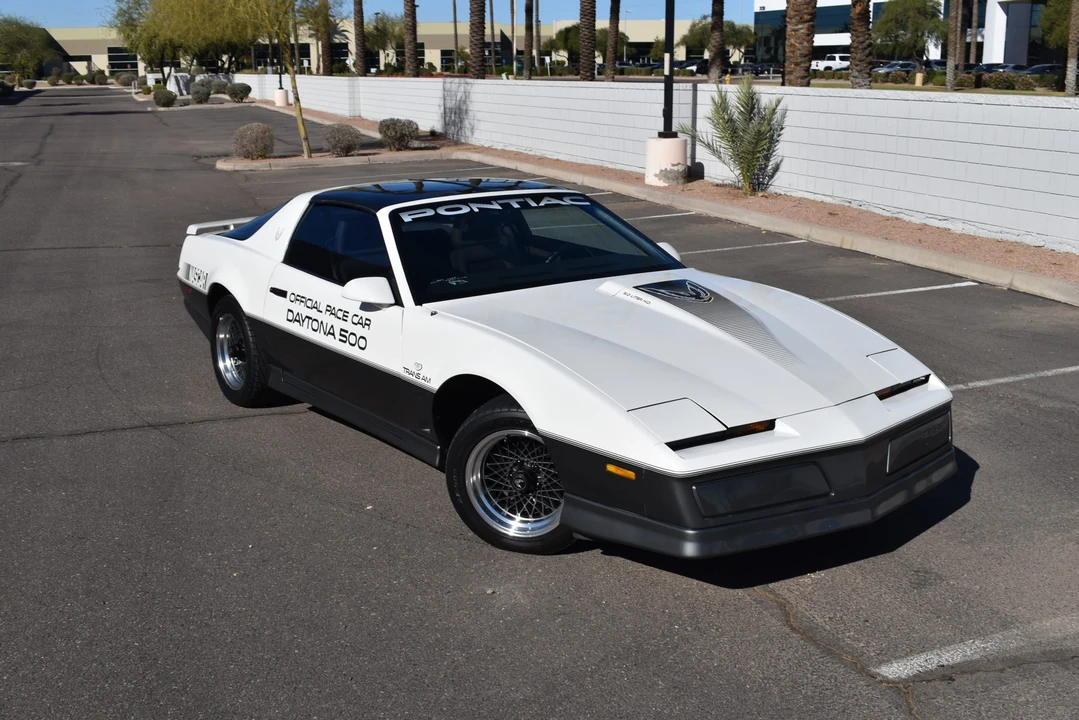 1983 Pontiac Firebird Trans Am 3rd Gen - Image 3 of 31