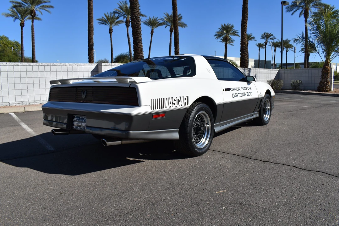 1983 Pontiac Firebird Trans Am 3rd Gen - Image 15 of 31