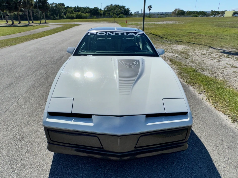 1983 Pontiac Firebird Trans Am 3rd Gen - Image 22 of 31